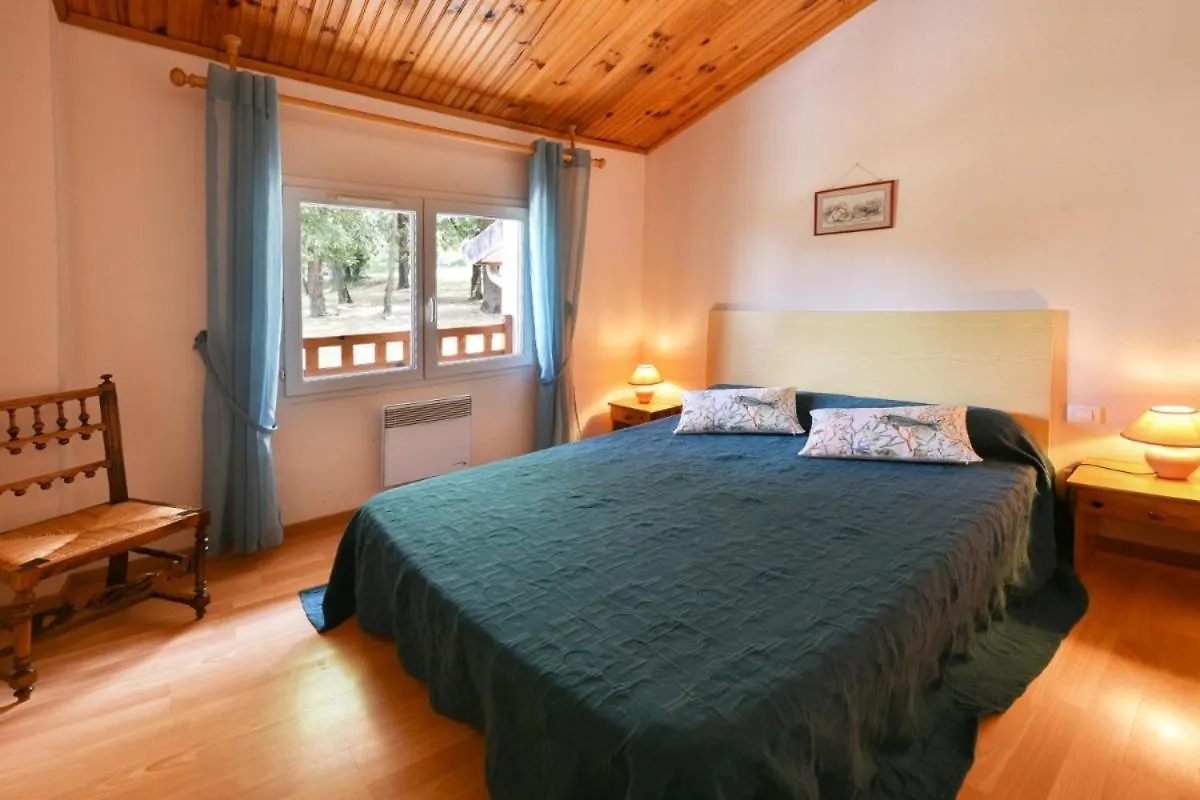 Nyaraló Gites Les Chenes Brens
